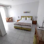 Ioli Aparthotel 4*