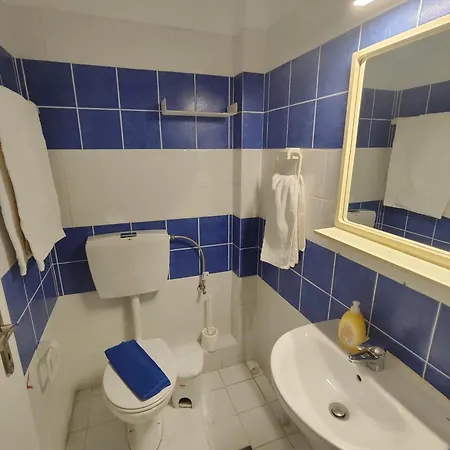 Ioli Aparthotel *