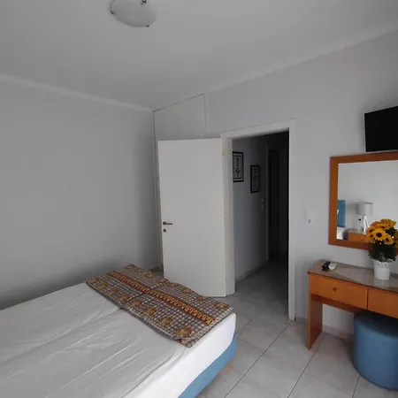 Apart Otel Ioli 4*