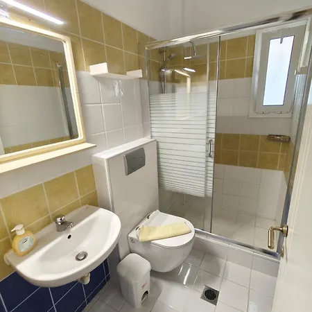 Ioli Apart Otel 4*