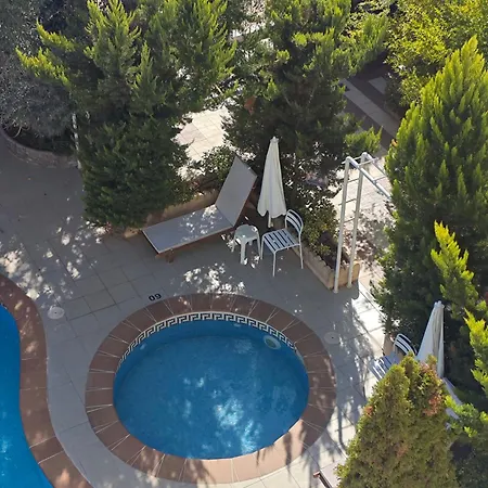Aparthotel Ioli 4*